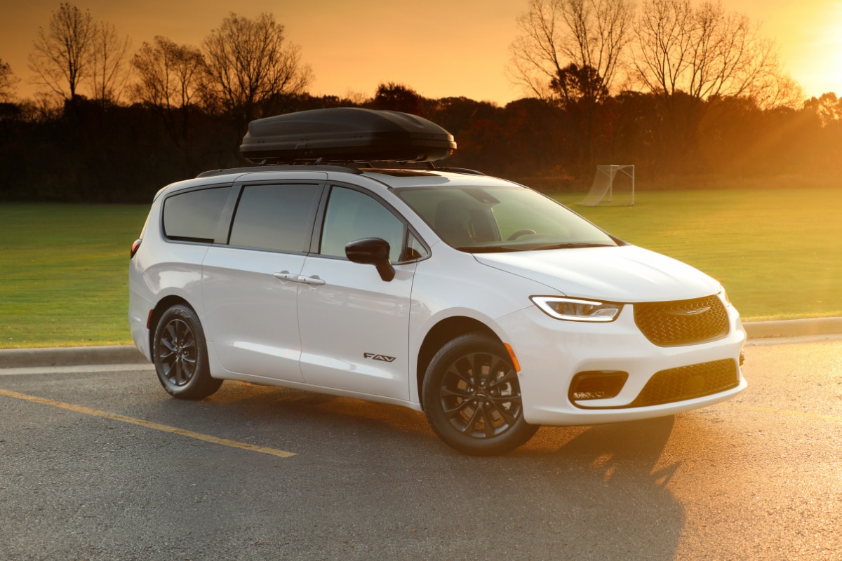 chrysler  pacifica 2025